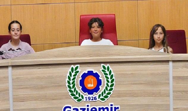 Gaziemir Belediyesi Çocuk Meclisi’nde yeni dönem başladı