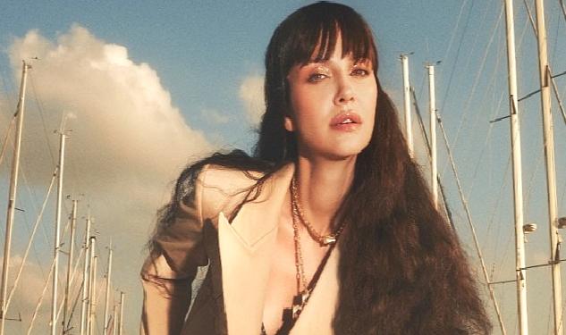 İrem Helvacıoğlu “Özel Hayatımı, Günlük Rutinlerimi Daha Uzaktan Yaşıyorum”