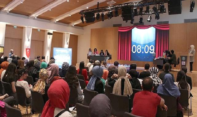Lise Medeniyet Akademileri Münazara Yarışmasında Öğrenciler Kıyasıya Yarıştı