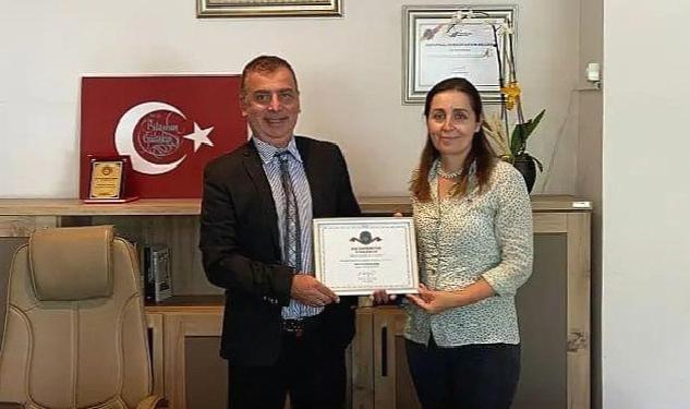 Prof. Dr. Gültekin, “Toplumdaki tüm bireyler işaret dilini öğrenmeli”
