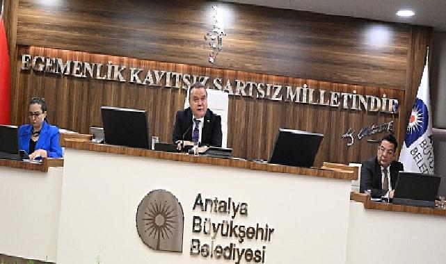 Başkan Böcek Meclis’e ulaşımla ilgili bilgi verdi