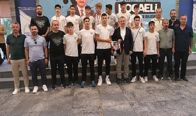Sporun Başkenti Kocaeli’nin Başarılı Sporcuları Başkan Büyükakın ile buluştu