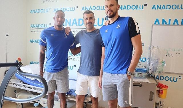 Anadolu Efes Başantrenörü Erdem Can ile Will Clyburn ve Ante Zizic, sağlık kontrolünden geçti