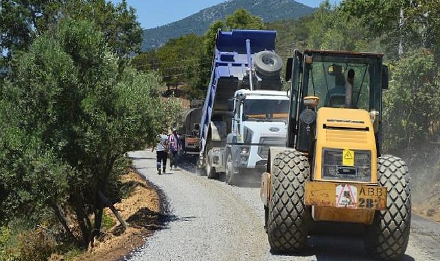 Antalya Büyükşehir’den grup yollarında çalışma