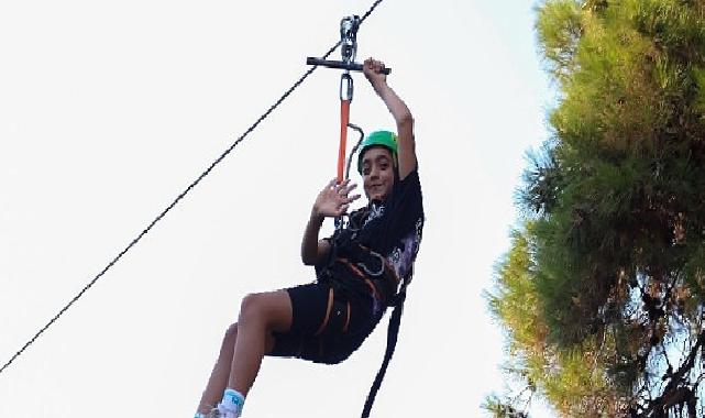 Karşıyaka’da tatil keyfi ‘Macera Parkı’nda yaşanıyor