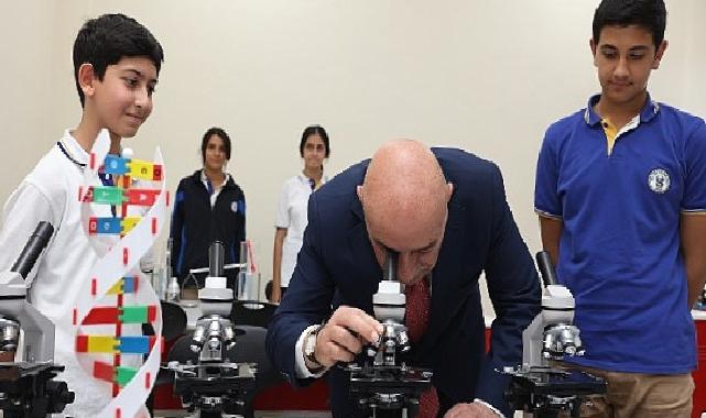 Keçiören’de bir okula daha Laboratuvar Sınıfı ve Kütüphane kazandırıldı