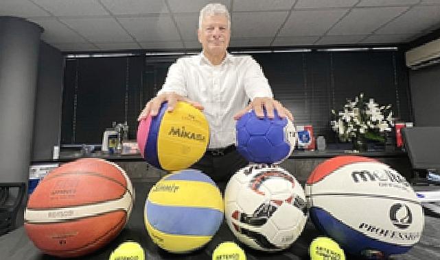İzmir Büyükşehir Belediyesi’nin Spor Kulübünde Bayrak Değişimi