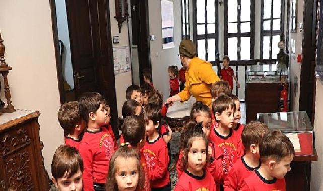 Edremit belediyesi Atatürk kültür evi’ne ziyaretçi akını