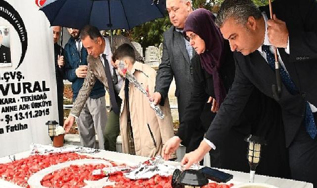 Kahraman şehidimizJ.Uzm. Çvş. Selim Vural kabri başında anıldı