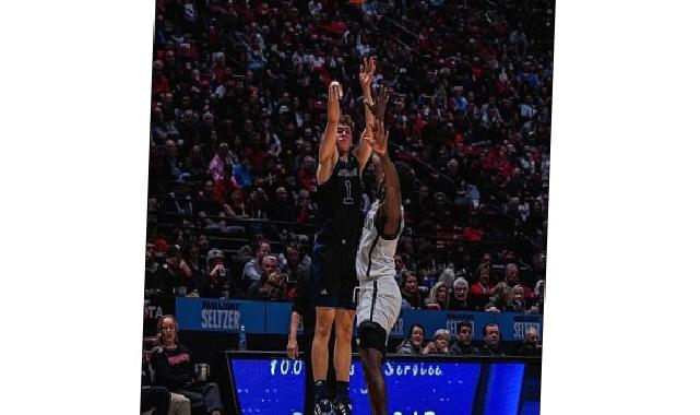 UC Irvine Takımının Oyuncusu Derin Saran, NCAA’de Yıldızlaşıyor!