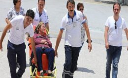 Büyükşehir Ekipleri Vatandaşları Sandığa Götürecek