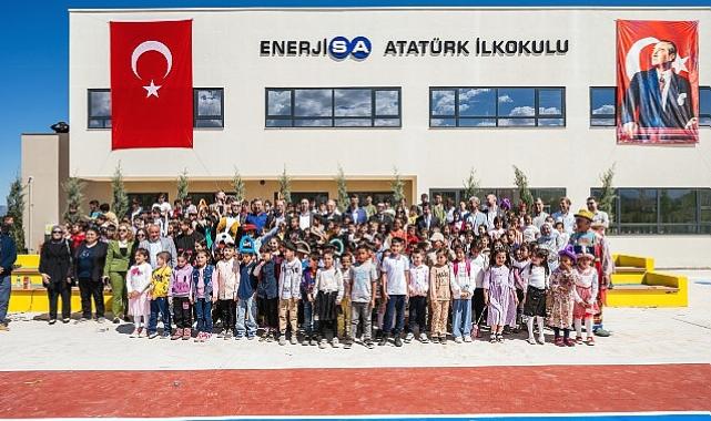 Sabancı Vakfı ve Enerjisa Enerji’nin iş birliğiyle hayata geçen Enerjisa Atatürk İlkokulu Hatay’da açıldı.