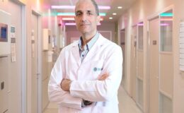 Uzmanlar uyardı! Tuvalette uzun oturmak hasta ediyor!