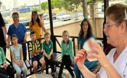 Bornova Belediyesi’nden çocuklara diş taraması