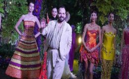 Murat Acar’dan tarihi köşkün bahçesinde 10. Yıl Defilesi