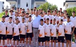 Seferihisar Belediyesi Yaz Spor Okulları, 11 ayrı branşta çocuklar ve yetişkinler ile buluşmaya hazırlanıyor