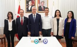Egeli eğitim bilimci Doç. Dr. Uslu’dan “Mentör Destekli Psikolojik İhtiyaçlara Duyarlı Öğretim” projesi